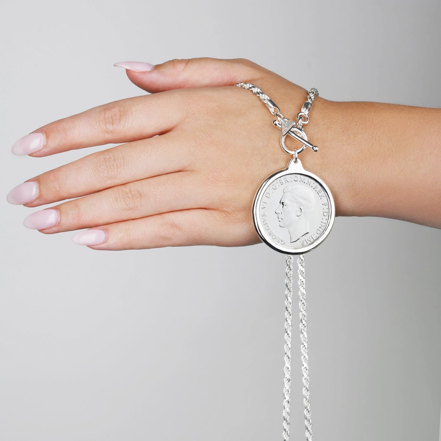 VT AUTHENTIC CROWN COIN NECKLACE