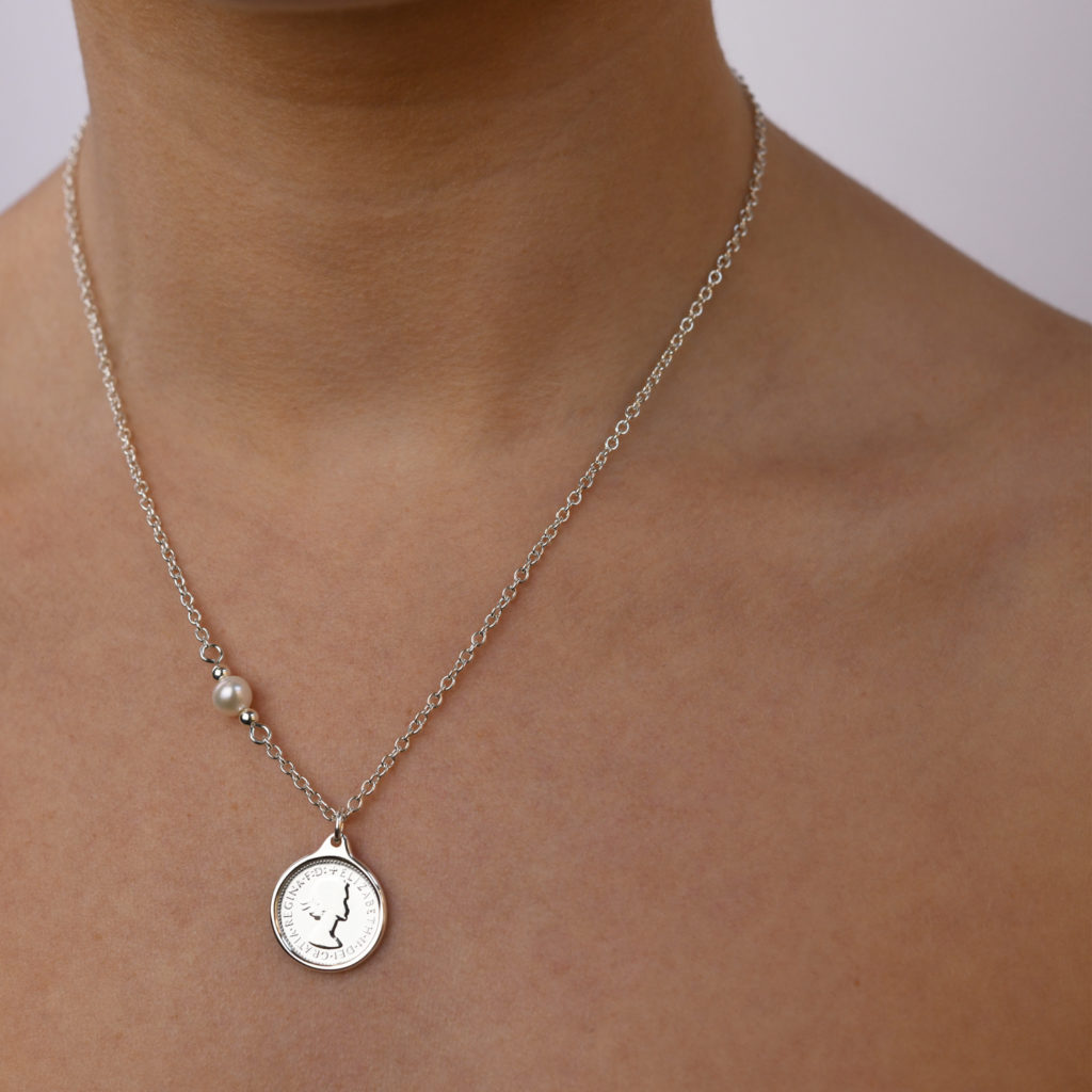 VT THREEPENCE COIN & PEARL NECKLACE