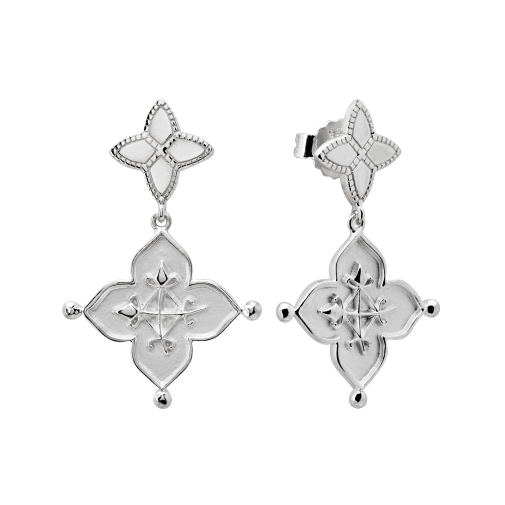 LOVE EARRINGS
