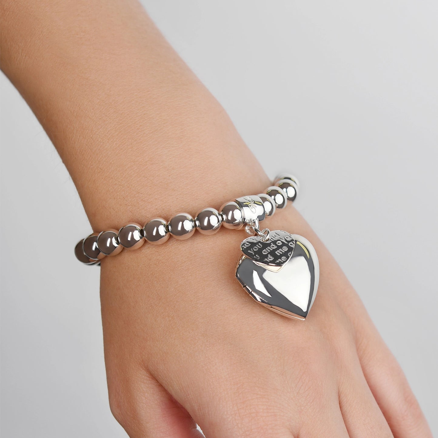 VT HEART LOCKET STRETCH BRACELET