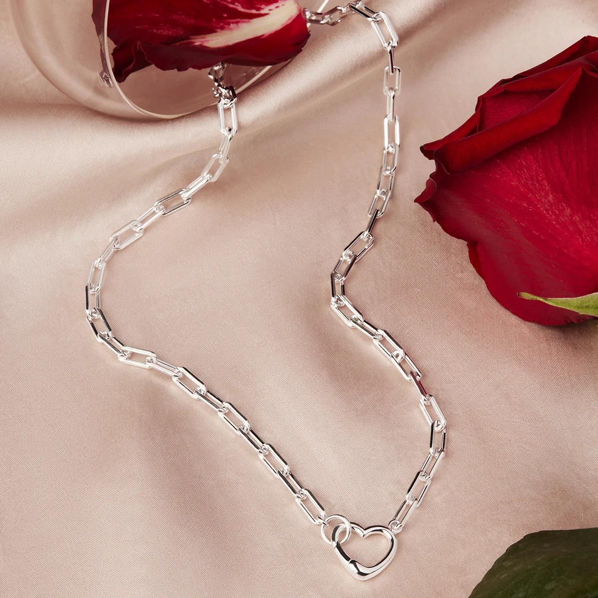CUORE CHAIN LINK NECKLACE